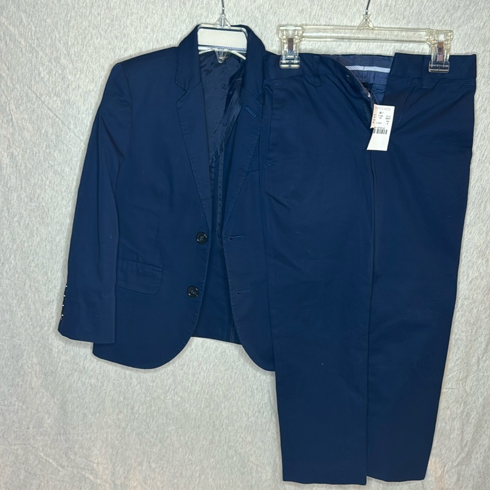 Crewcuts Ludlow boys dress suit. Brand new.